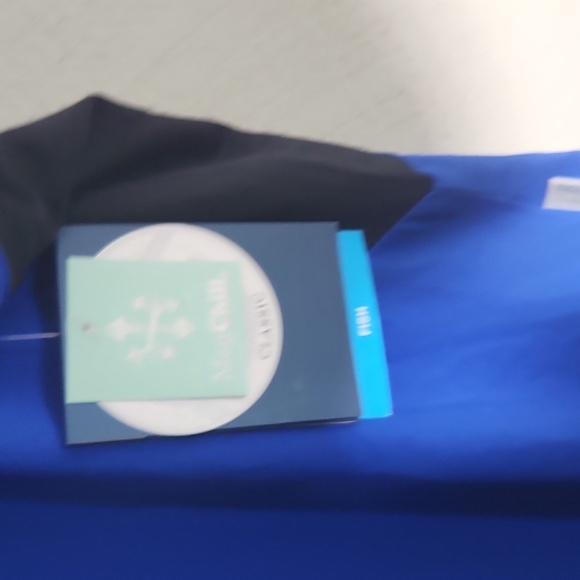 Magellan Tank Top Womens Size XL Fishing Blue Black Racer Mag Chill New - Picture 8 of 8